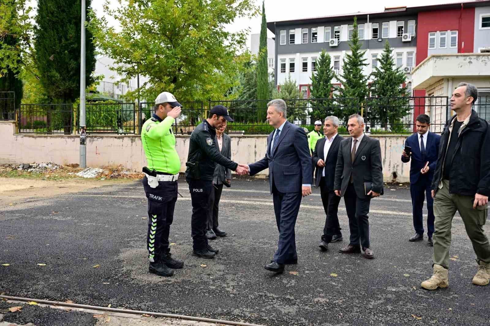 Adıyaman'da okul güvenliği için polis denetimi