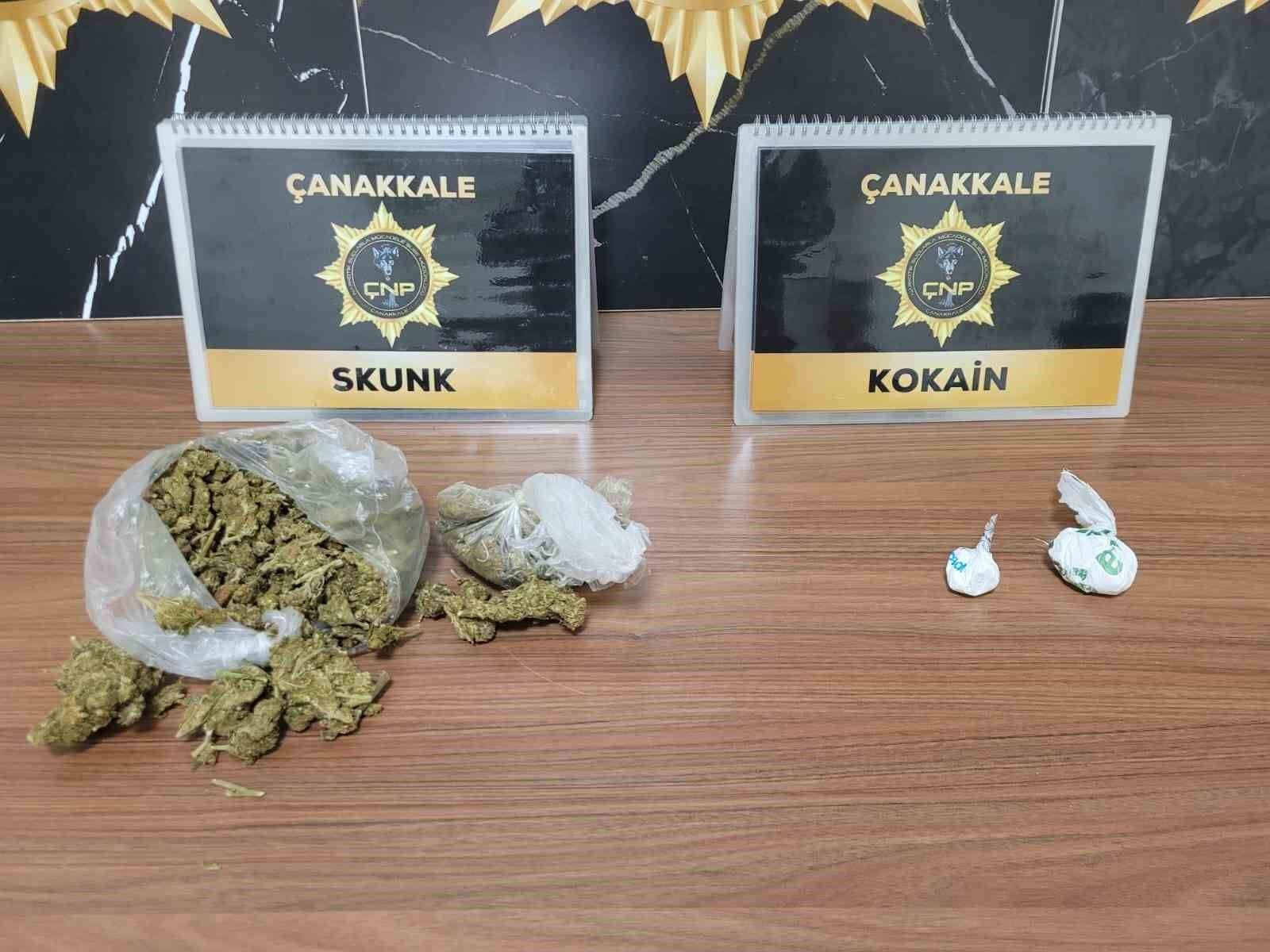 Çanakkale'de çeşitli suçlardan aranan 10 kişi tutuklandı