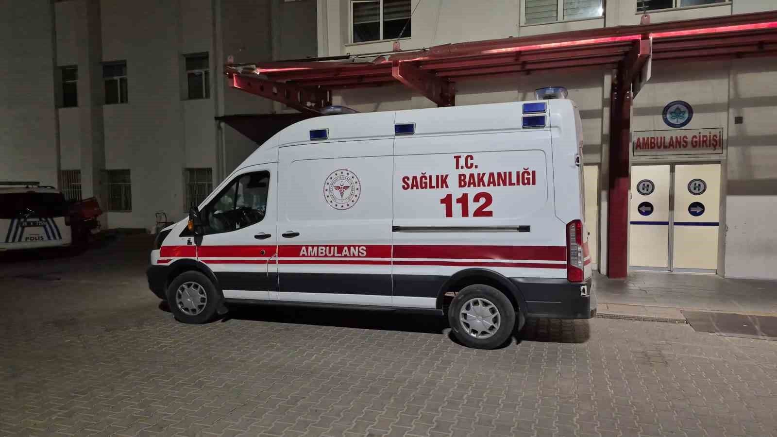 Eskişehir'de otomobille çarpışan motosikletin yolcusu ağır yaralandı
