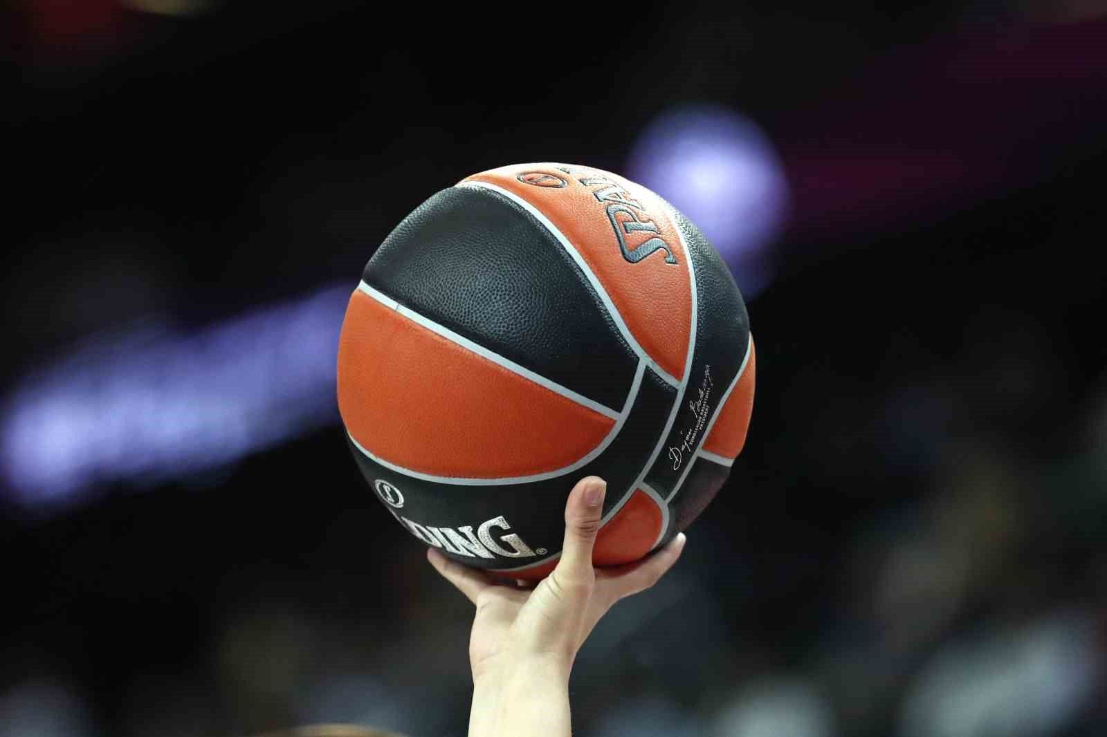 Fenerbahçe, Partizan'ı konuk edecek