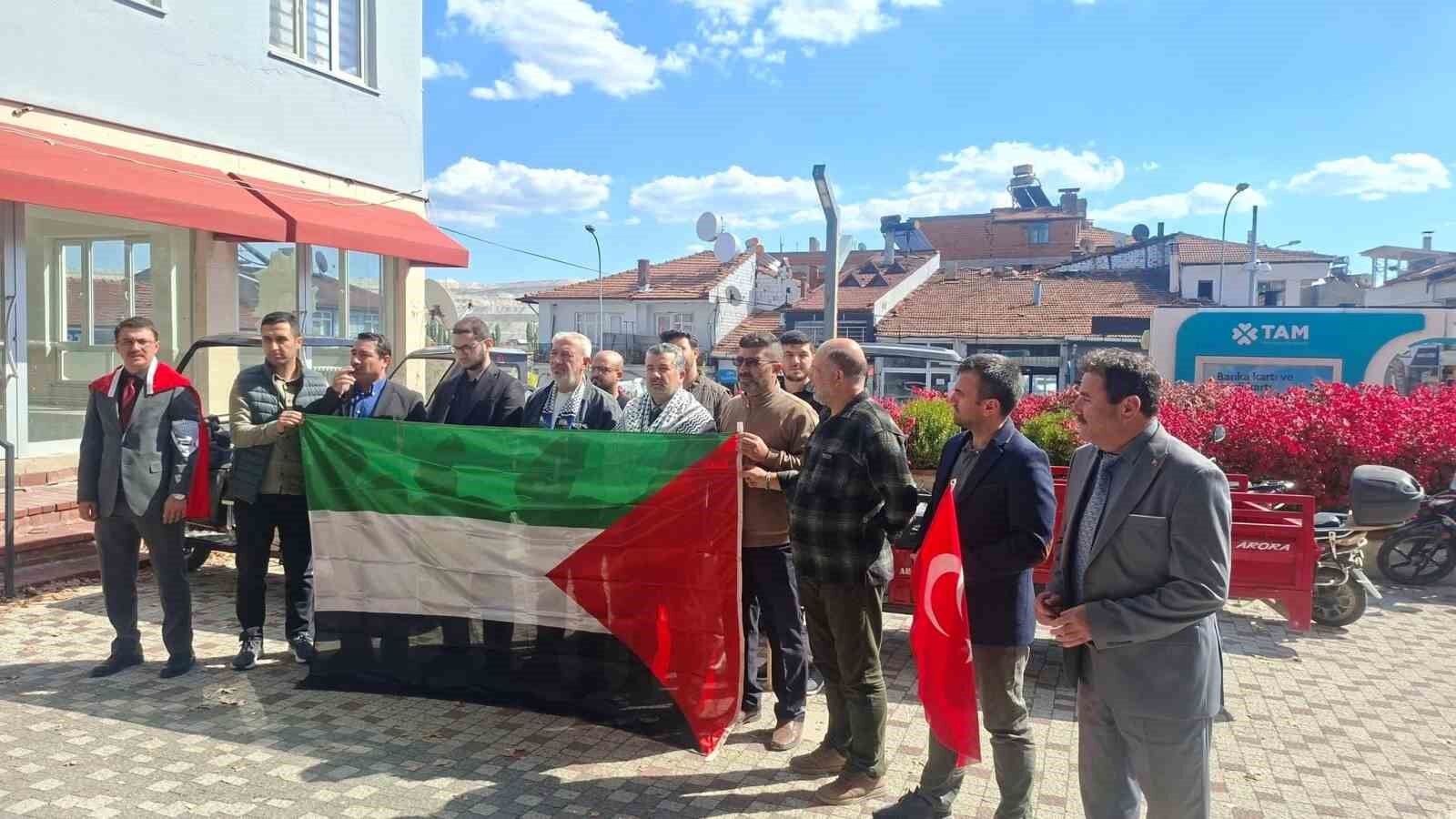 Hisarcık'ta Gazze için basın açıklaması ve dua programı