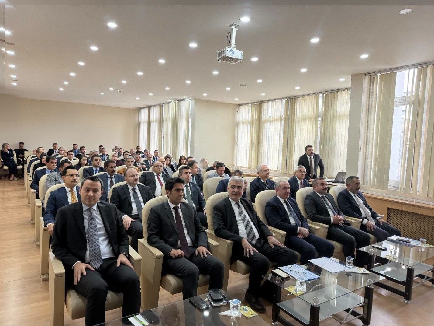 Kars'ta 69,6 milyar liralık yatırım hamlesi: 335 proje masaya yatırıldı
