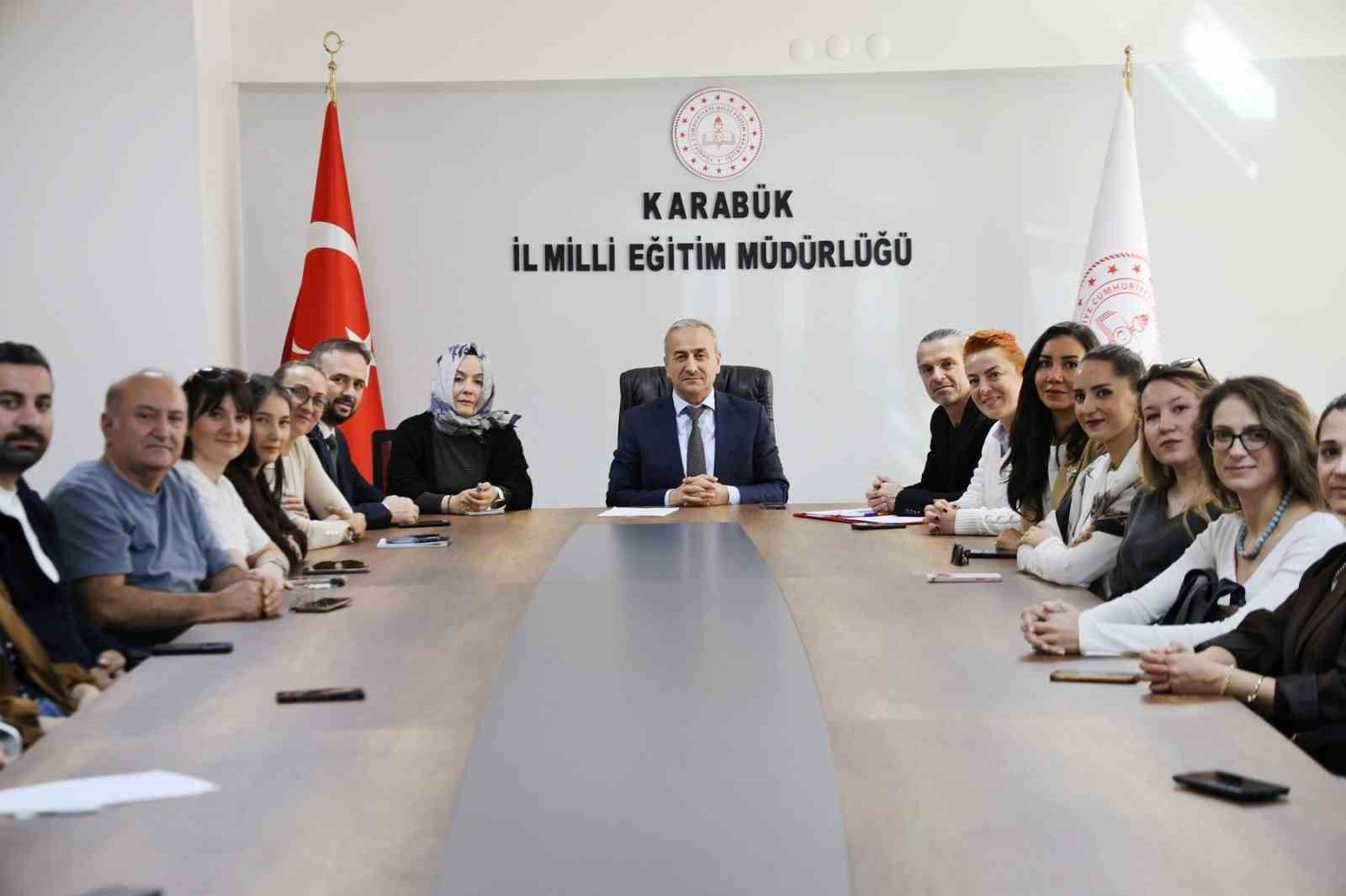 'Maarif Orkestrası ve Korosu Projesi' değerlendirme toplantısı