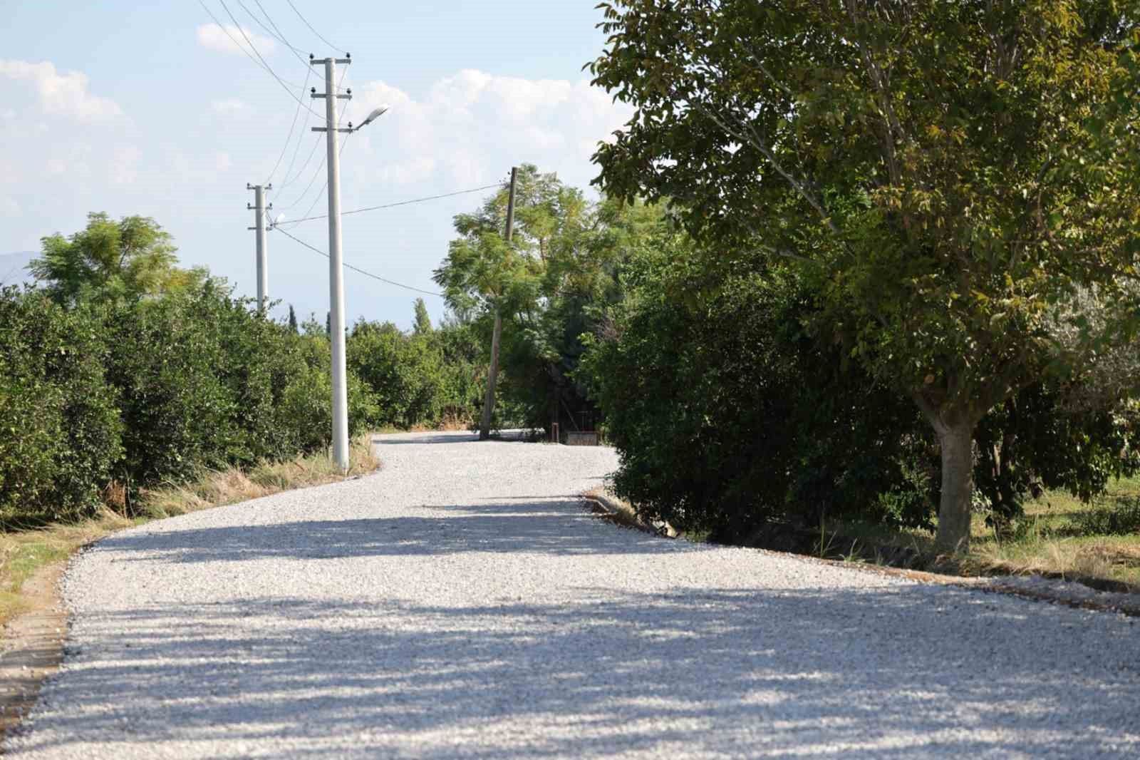 Muğla Büyükşehir Belediyesi Köyceğiz'in yollarını yeniliyor