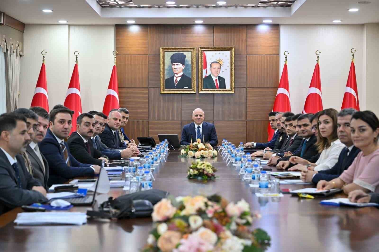 Öğrencilerin güvenliği için tedbirler artırılıyor