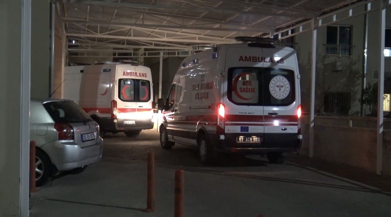 Siverek'te otomobil şarampole düştü: 3 yaralı
