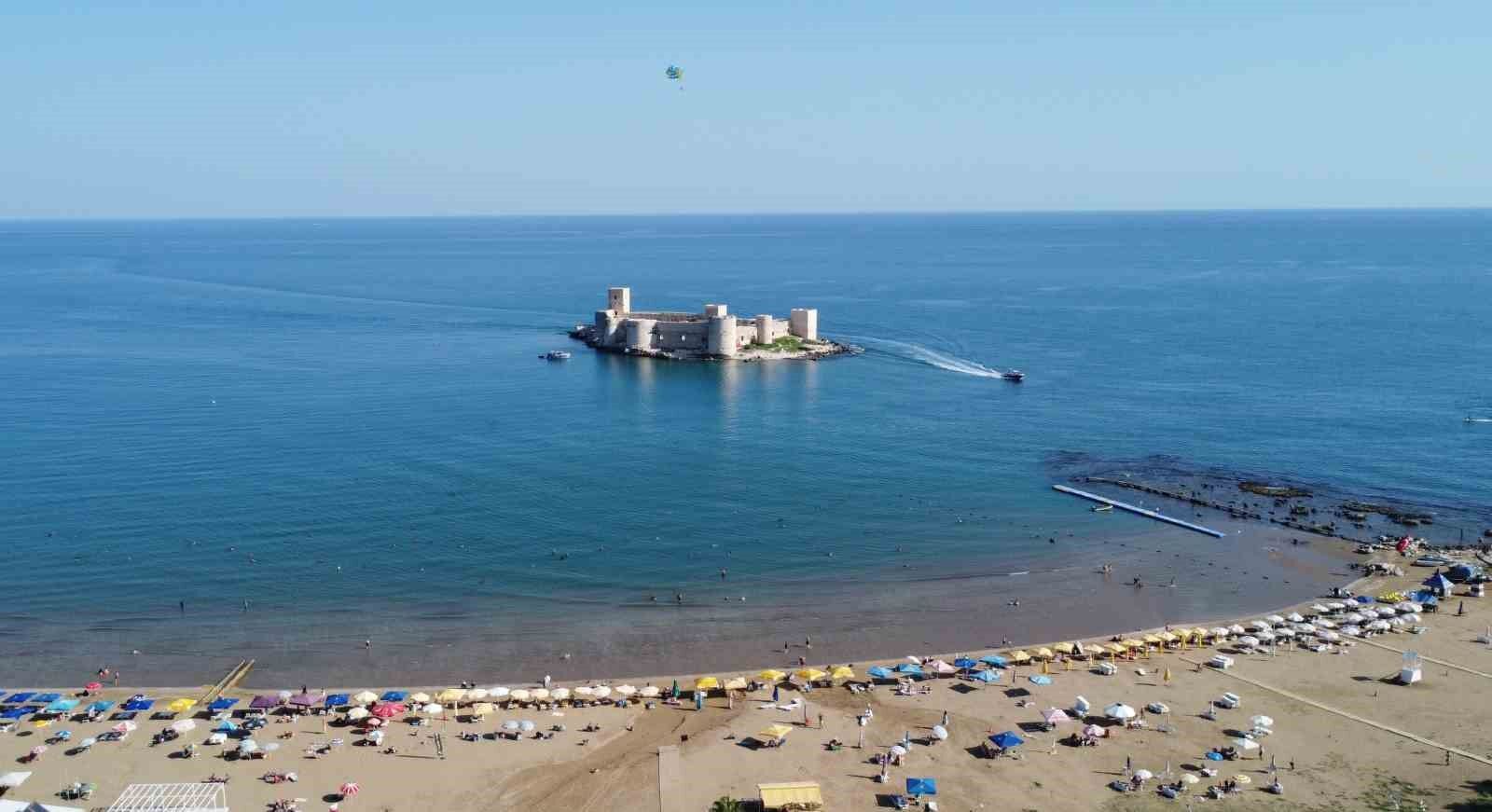 Sonbaharda deniz keyfi: Sıcaklıklar tekrar arttı sahillerde yoğunluk başladı