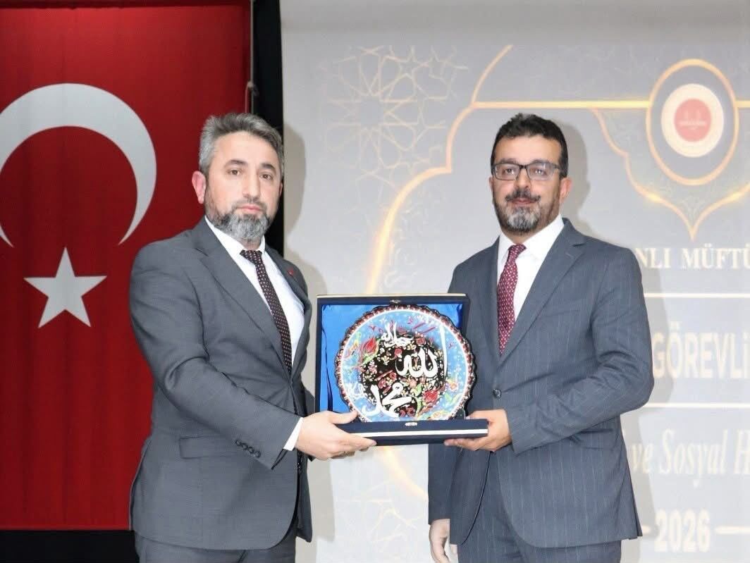 Tavşanlı'da 'Cami ve Sosyal Hayat' konferansı düzenlendi