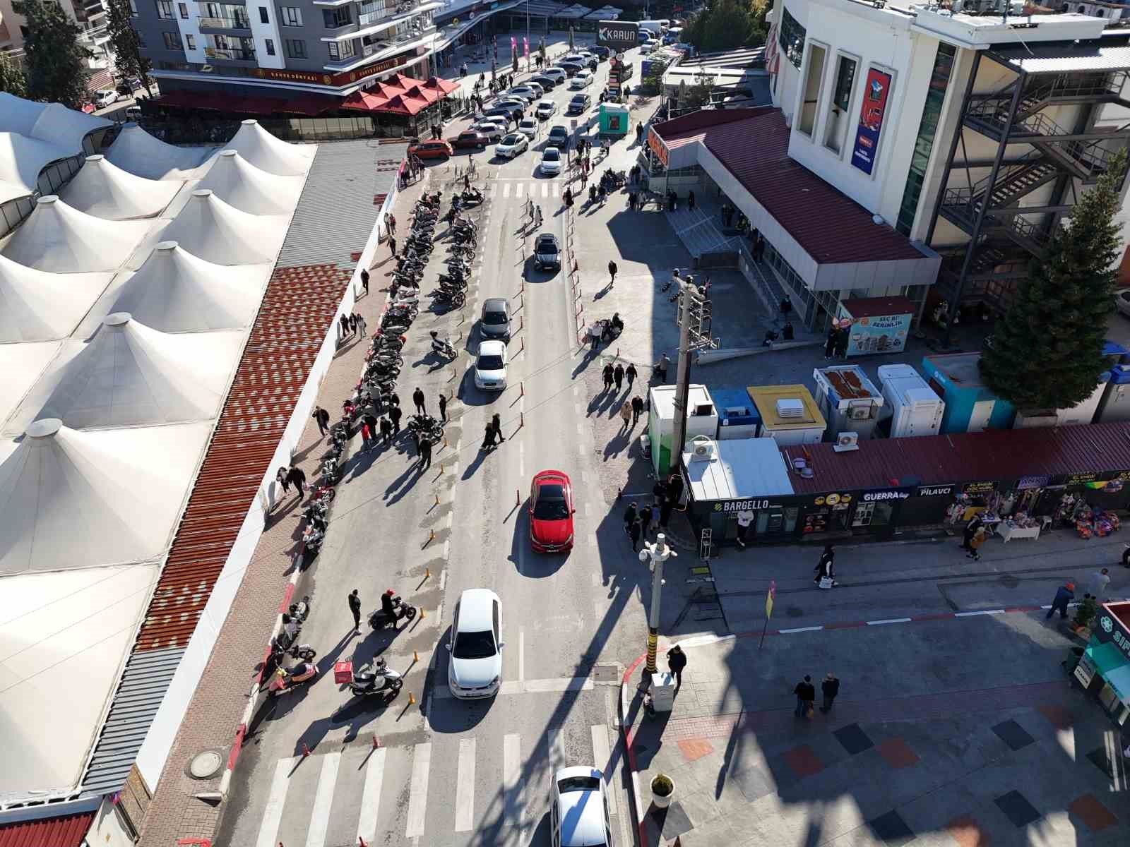 Uşak'ta araç sayısı 200 bini aştı